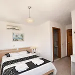 Villa Kalkan'da Deniz Manzarali 6 Kisilik *