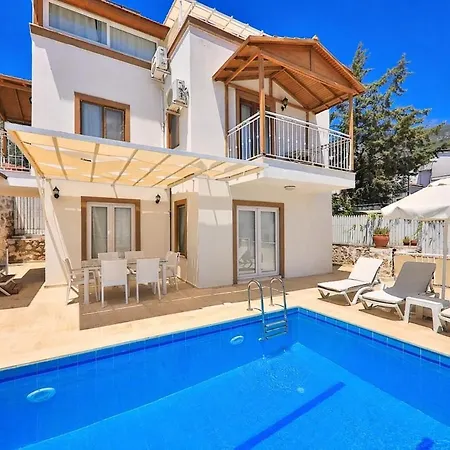 וילה Kalkan'da Deniz Manzarali 6 Kisilik קס