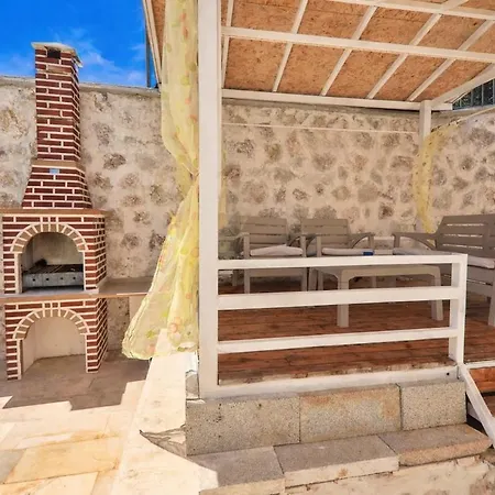 Kalkan'da Deniz Manzarali 6 Kisilik * קס