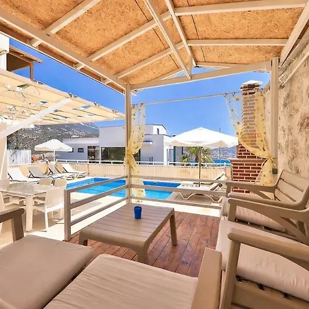 Kalkan'da Deniz Manzarali 6 Kisilik וילה קס