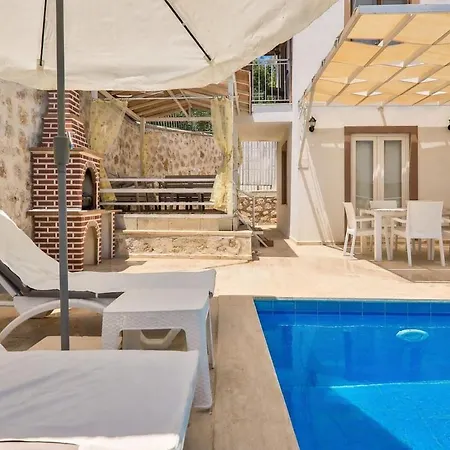 וילה Kalkan'da Deniz Manzarali 6 Kisilik