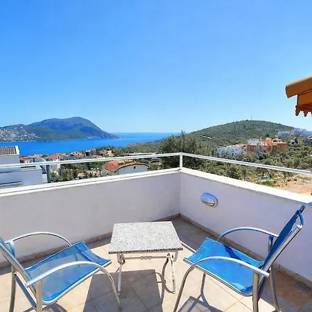 וילה Kalkan'da Deniz Manzarali 6 Kisilik *