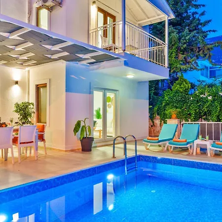 Kalkan'da Deniz Manzarali 6 Kisilik * קס