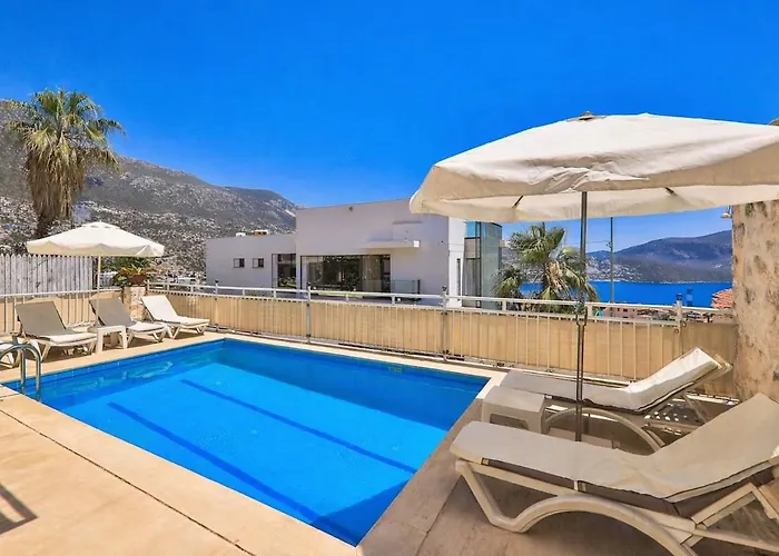 Kalkan'da Deniz Manzarali 6 Kisilik * Kas