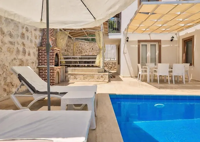 Villa Kalkan'da Deniz Manzarali 6 Kisilik